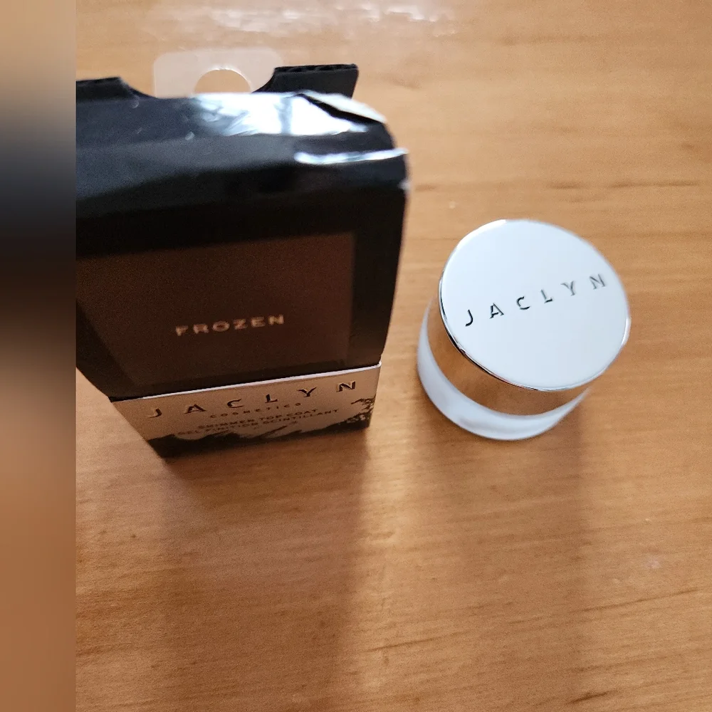 New Jaclyn Cosmetics Eyeshadow